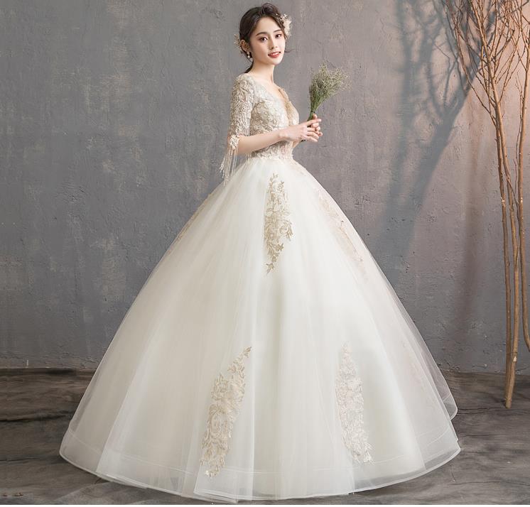New brides luxurious tailing Mori Princess Wedding dress show thin arm covering wedding dress spring