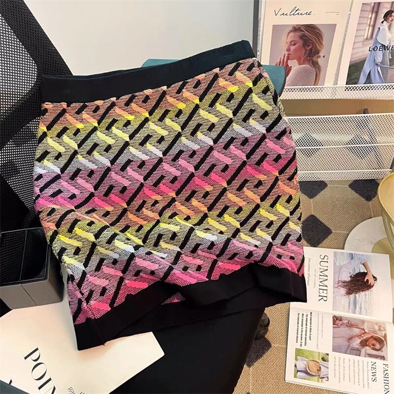 2022 Autumn and Winter New Women Color Contrast Letter Jacquard Commuter Slim Knitted Cardigan Skirt Suit Two-Piece Set