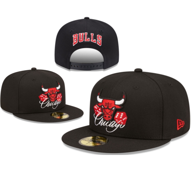Chicago Bulls Black Adjustable Hat