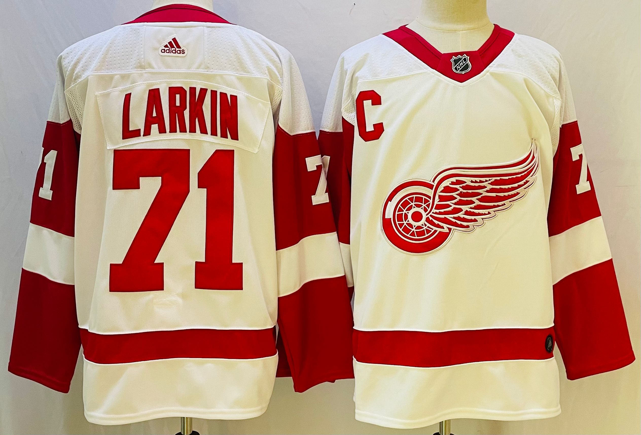 Men's Detroit Red Wings Dylan Larkin White Authenitc Player Jersey