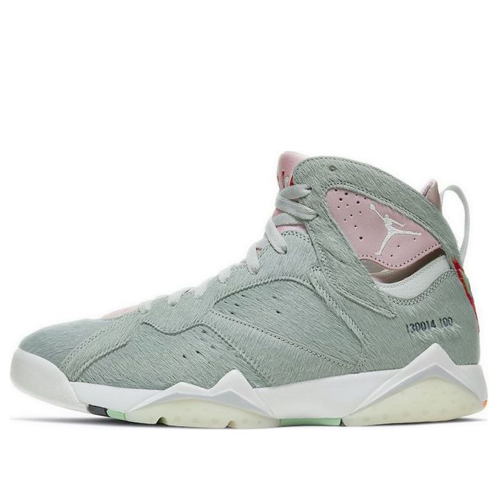 Air Jordan 7 Retro SE 'Hare 2.0'