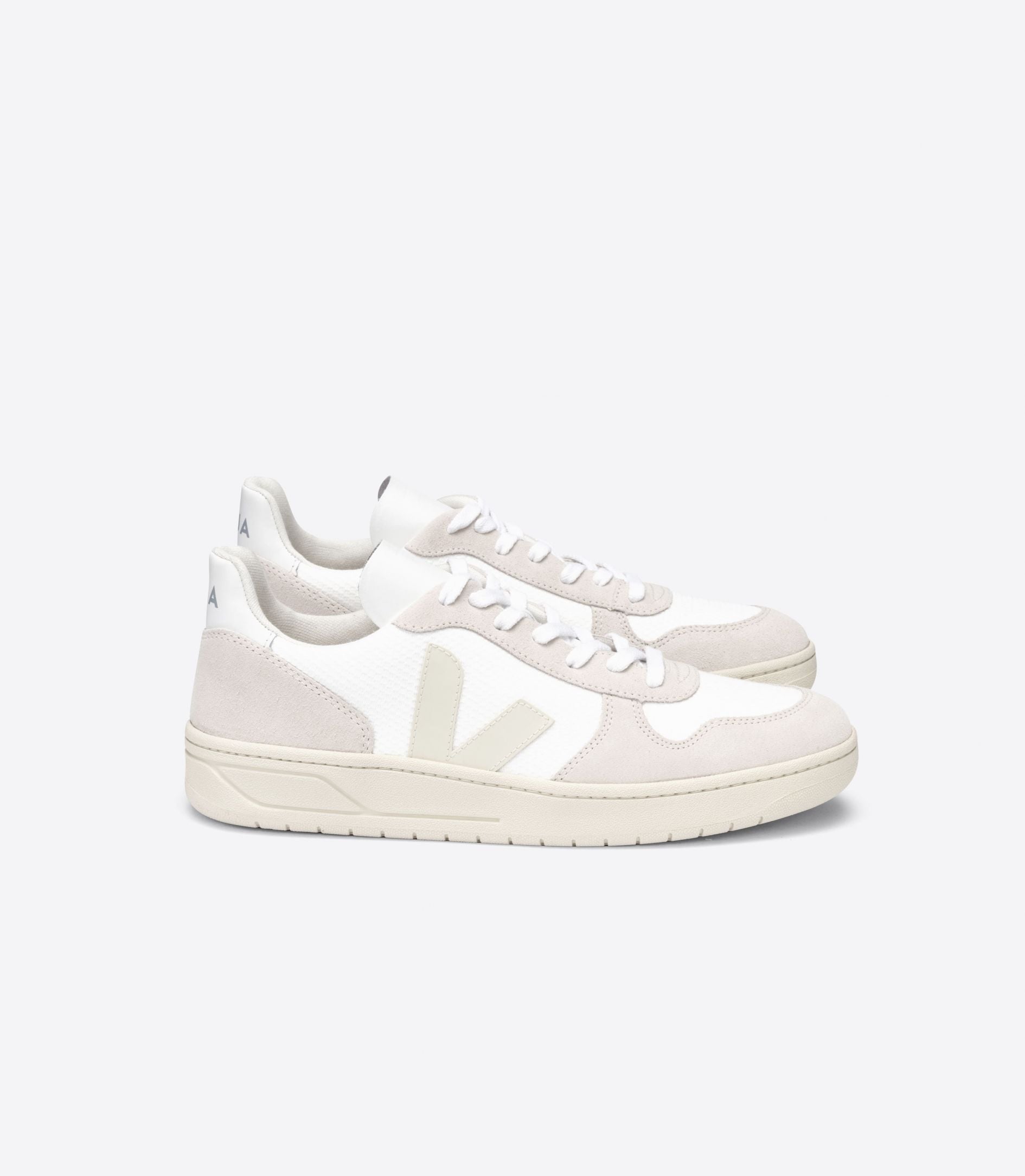 V-10 B-MESH WHITE NATURAL PIERRE