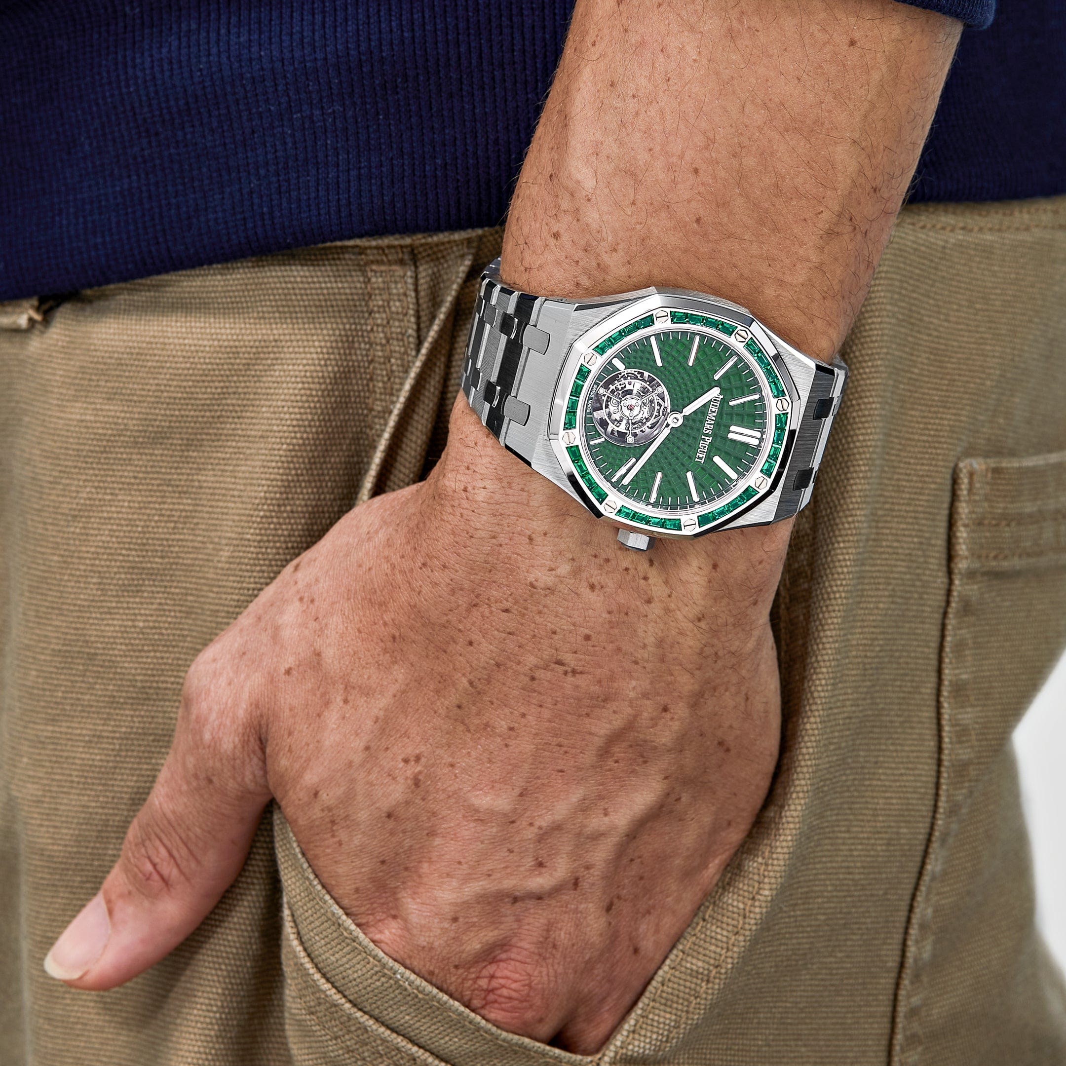 Audemars Piguet Royal Oak 26532IC.EE.1220TI.01 Selfwinding Flying Tourbillon Titanium White Gold Emerald Bezel Limited Edition (2024)