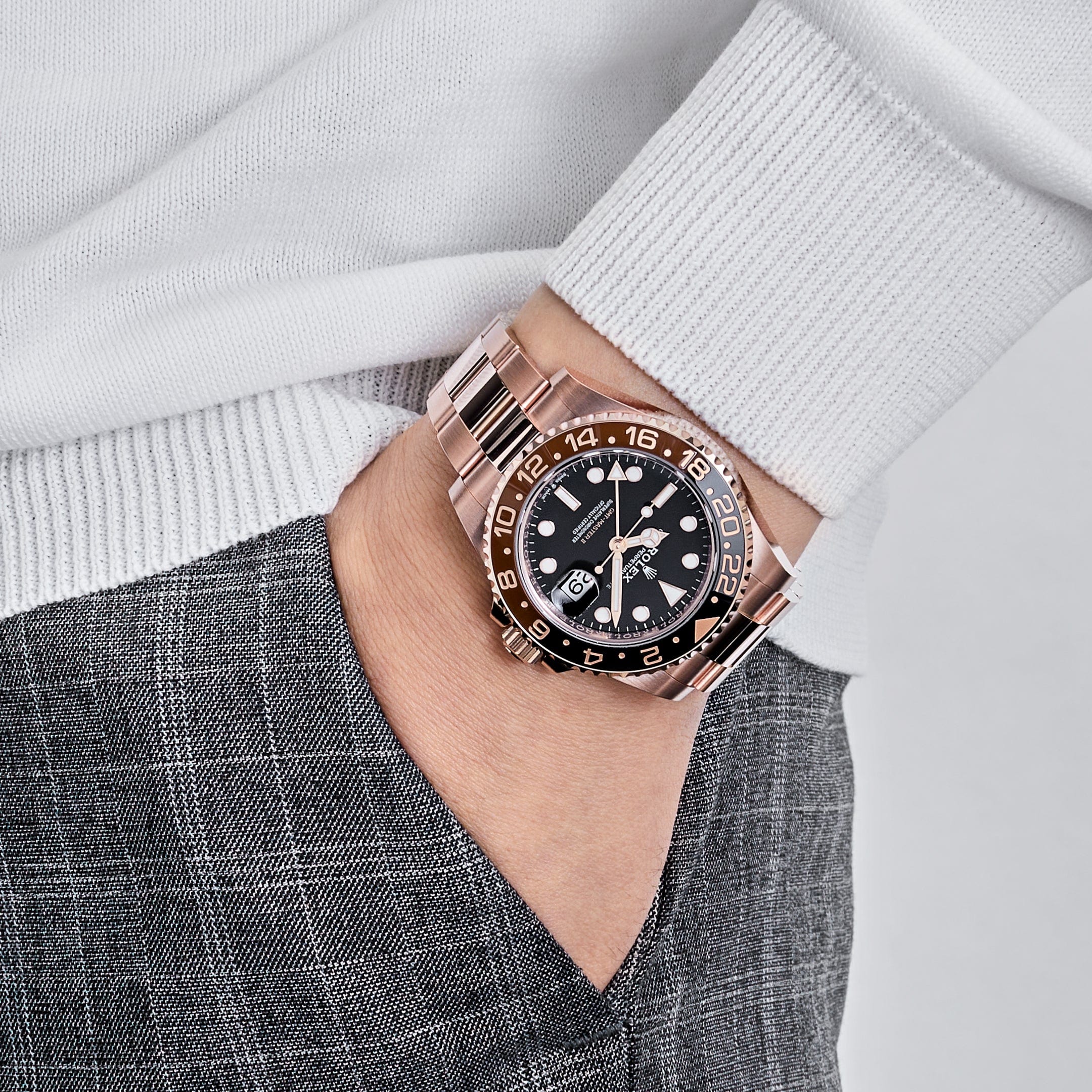 Rolex GMT-Master II 126715CHNR ‘Root Beer’ Rose Gold Black Dial (2019)