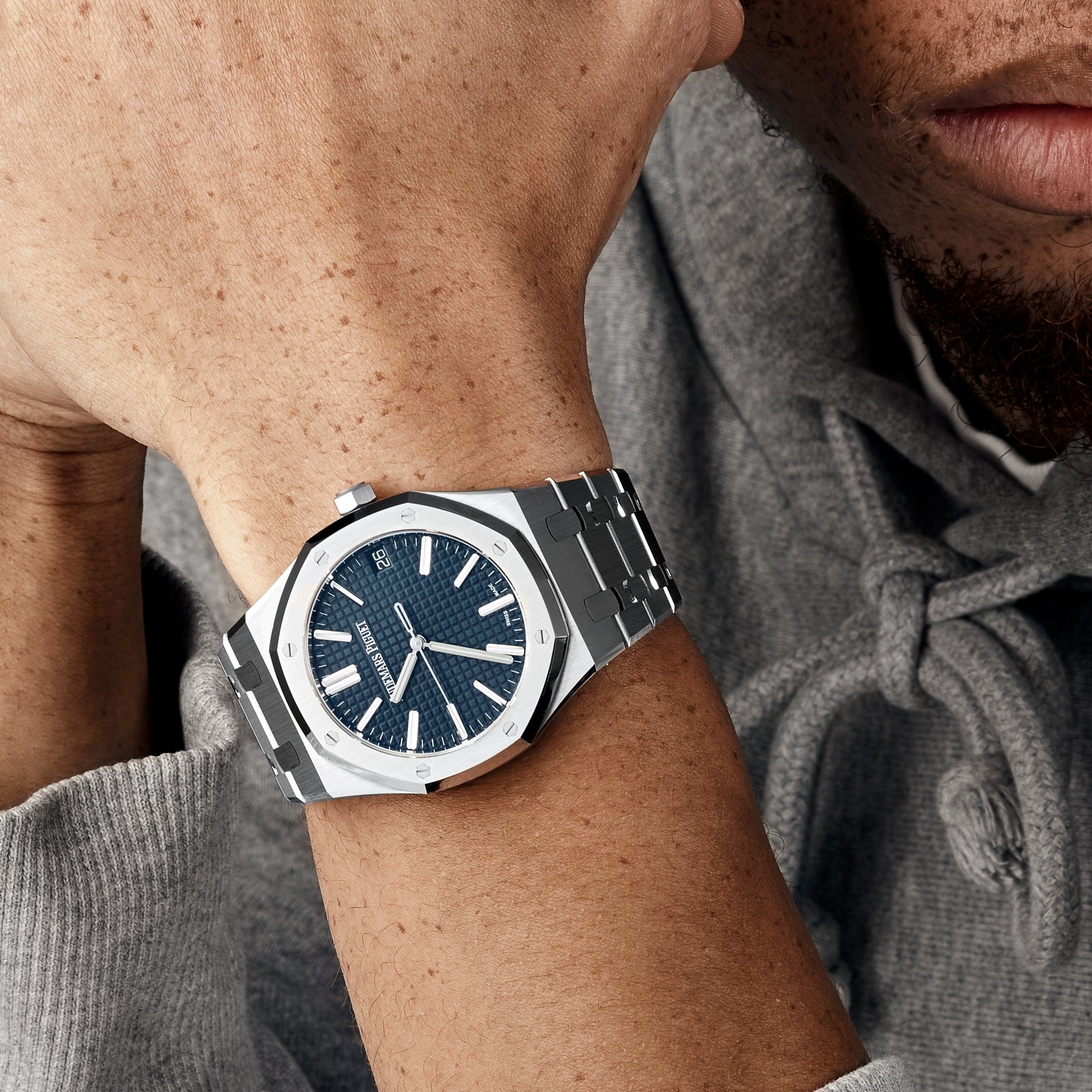 Audemars Piguet Royal Oak Selfwinding 15510ST.OO.1320ST.01 “50th Anniversary” 41mm Steel Blue Dial