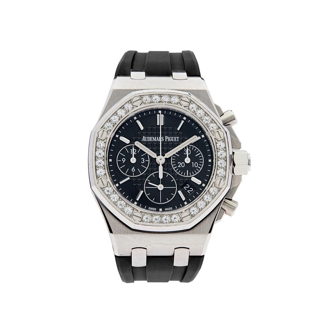 Audemars Piguet Royal Oak Offshore 26231ST.ZZ.D002CA.01 ‘Lady’ Stainless Steel Black Dial Diamond Bezel (2018)