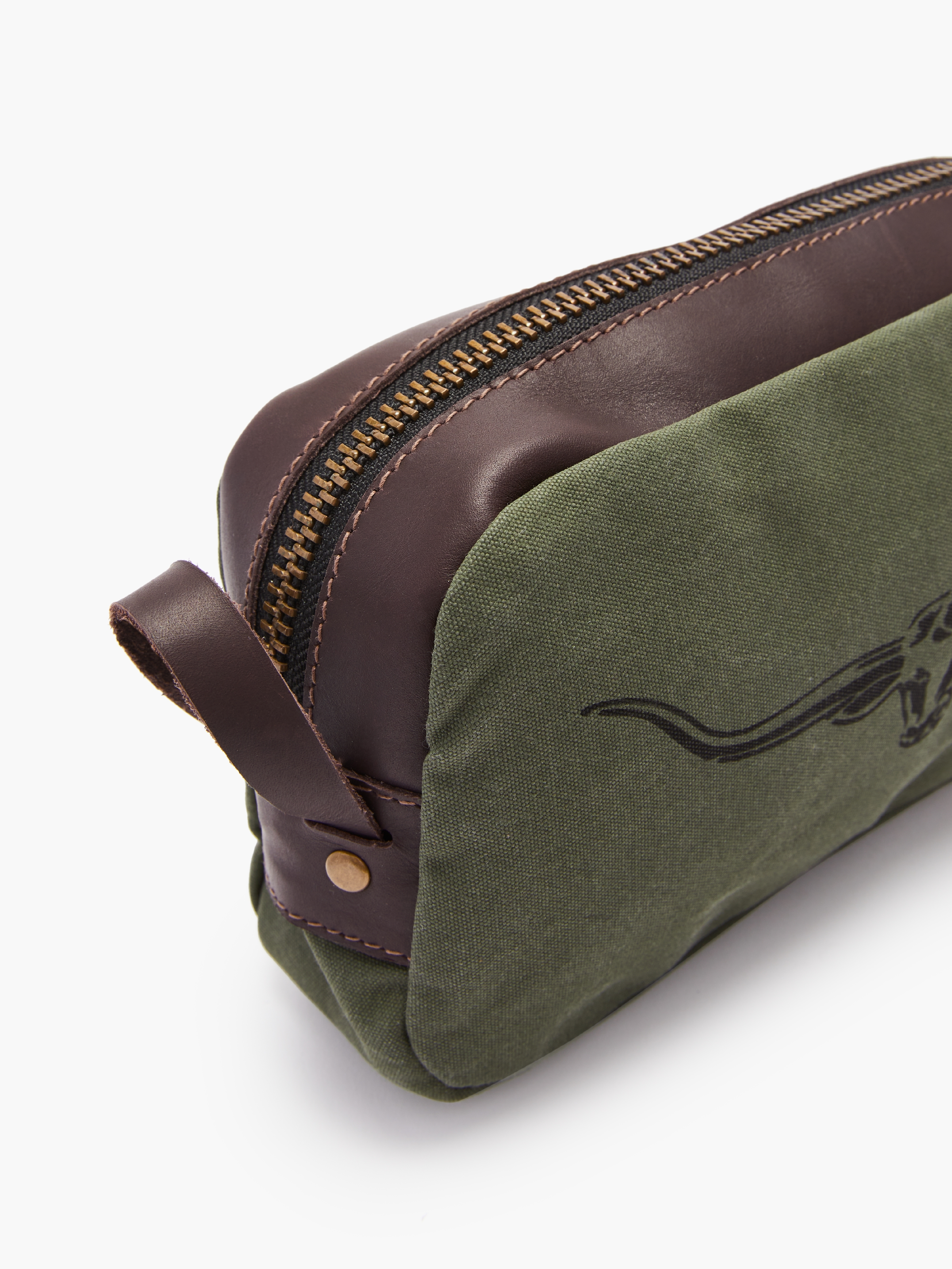 R.M.Williams Ute Washbag