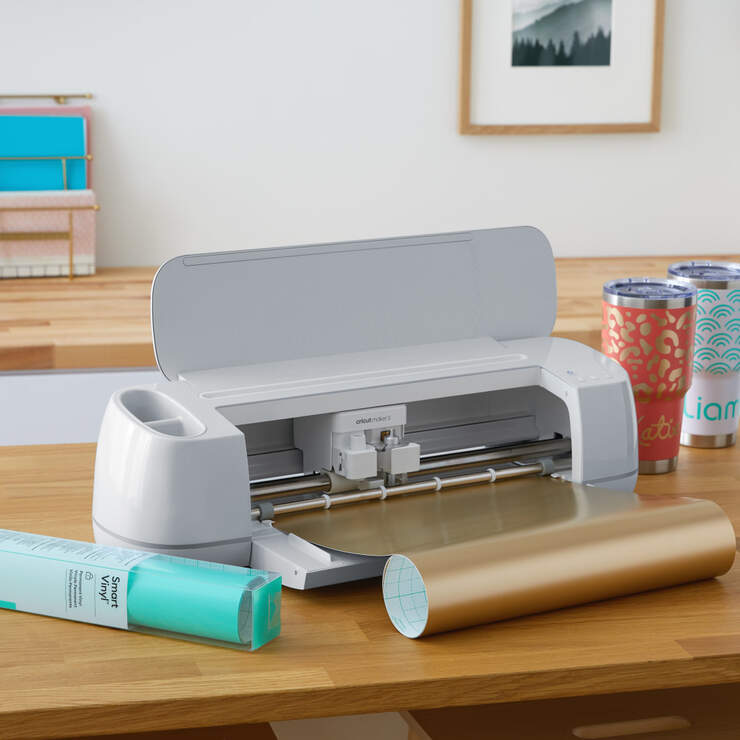 Cricut Maker® 3 + Everything Materials Bundle
