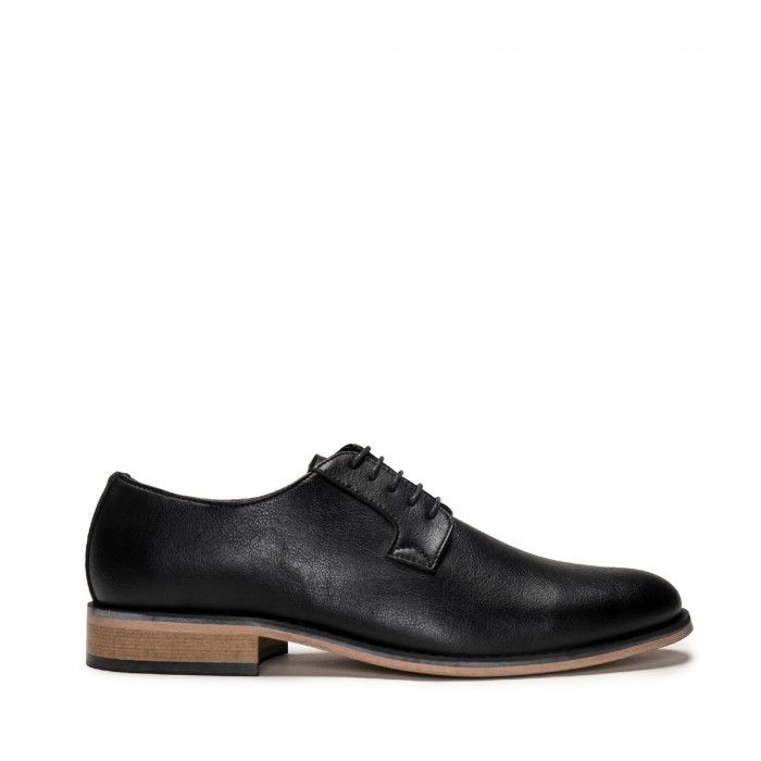Jake Shoe in Black