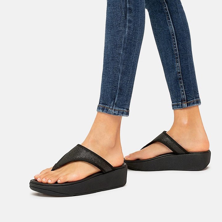 Fitflop Lulu Woven Toe-Post Sandals