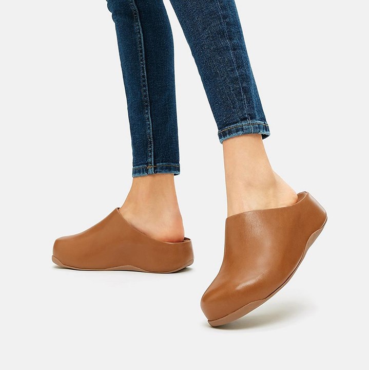 Fitflop Shuv Leather Mules & Clogs