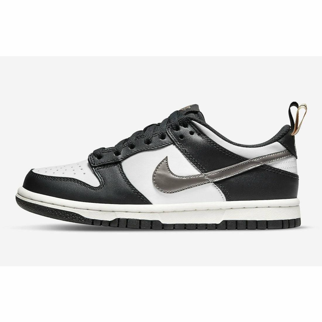 NIKE DUNK LOW BLACK WHITE METALLIC (GS) KC01
