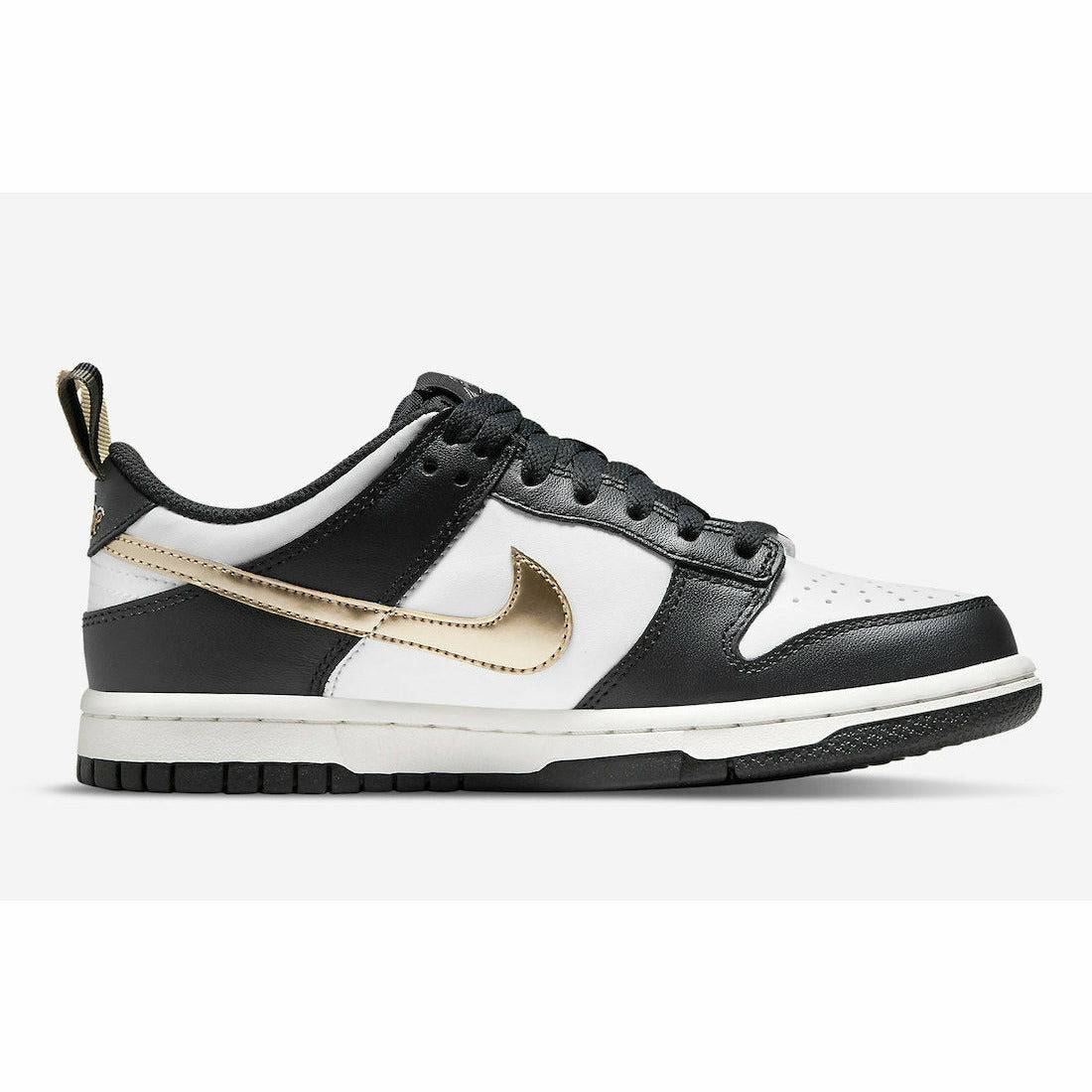 NIKE DUNK LOW BLACK WHITE METALLIC (GS) KC01