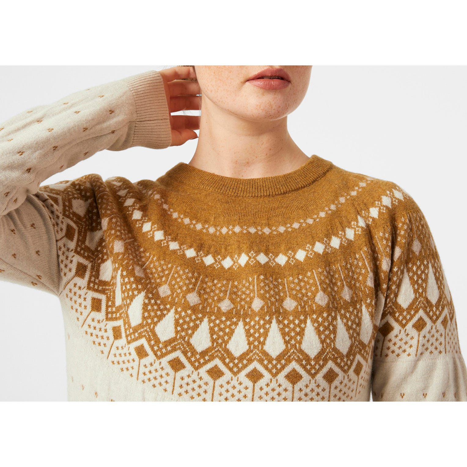 W HYTTE MERINO SWEATER