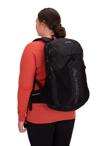Macpac Rapaki 28L Backpack
