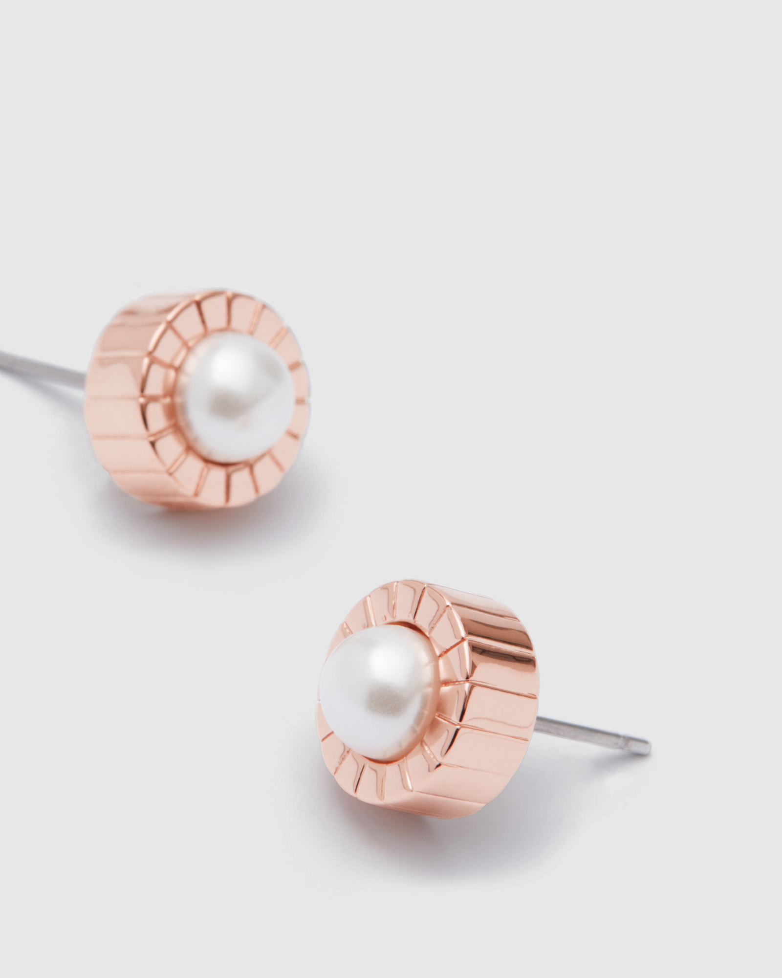 Mimco Splice Pearl Stud EarRings