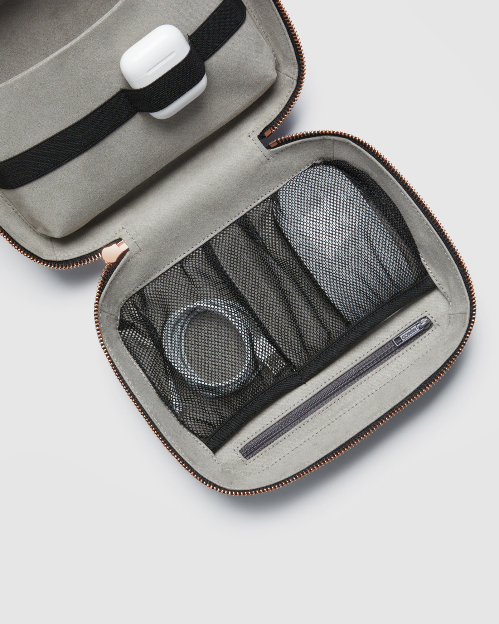 Mimco Classico Tech Storage Case