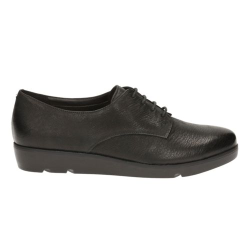 Clarks Evie Bow4