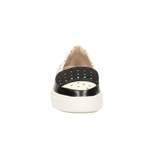 Clarks Coll Amoure