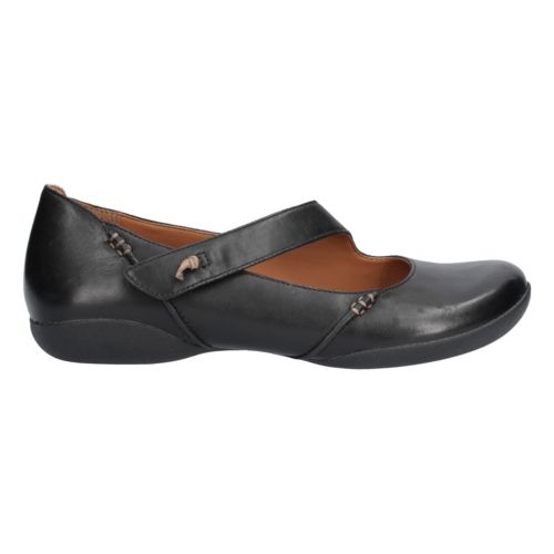 Clarks Felicia Plum