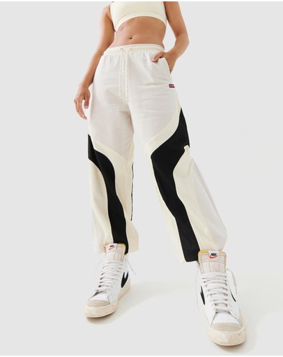 Frontside Trackpants