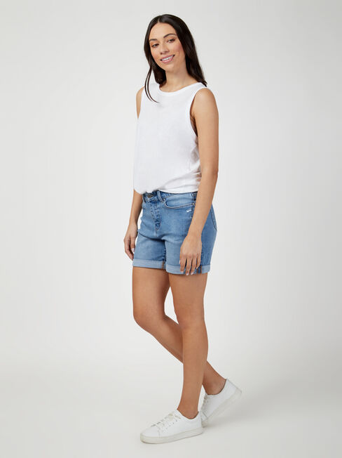 Mariana Boyfriend Short