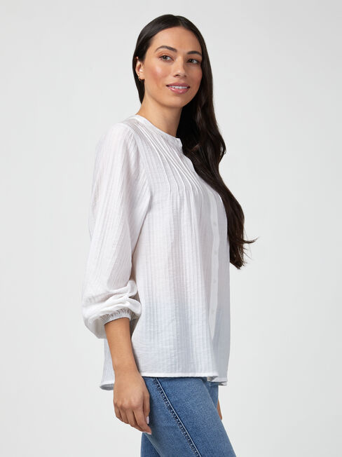 Jasmine Pintuck Front Top