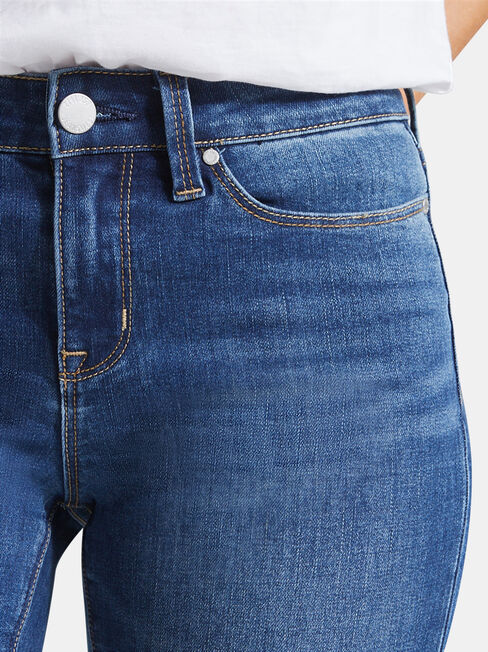 Slim Straight Jeans Lake Blue