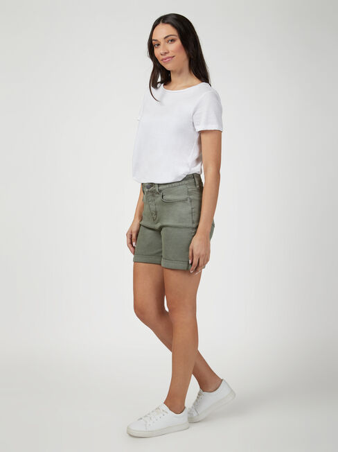 Mariana Boyfriend Short