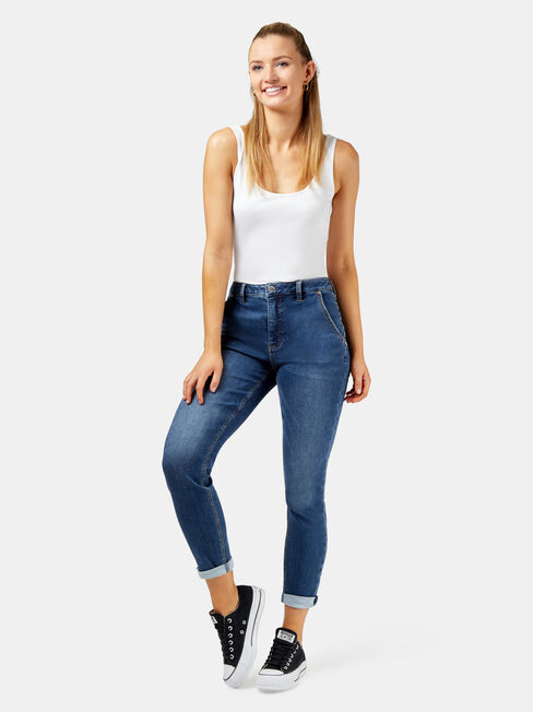 Louisa Slim Boyfriend