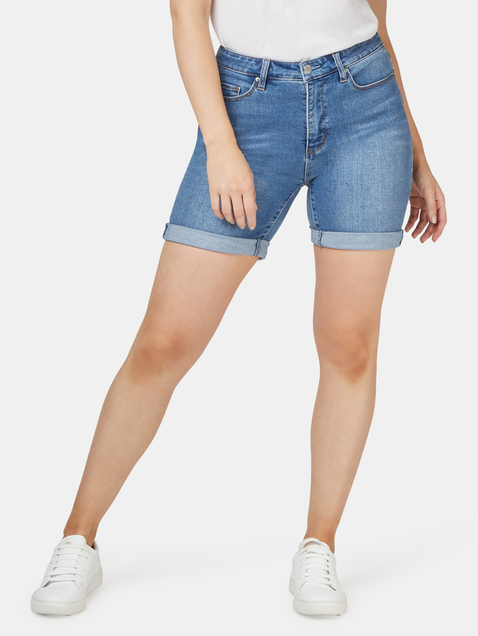 Sophia Curve Embracer Bermuda Short Light Vintage