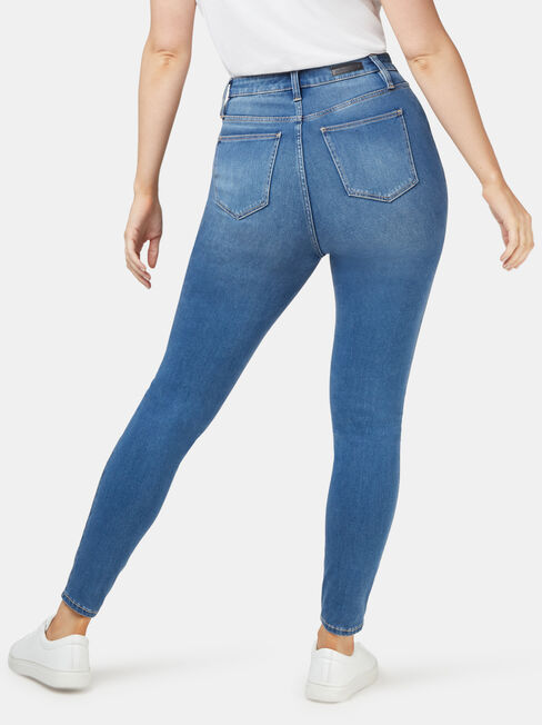 Freeform 360 Contour Curve Embracer Skinny 7/8 Jeans