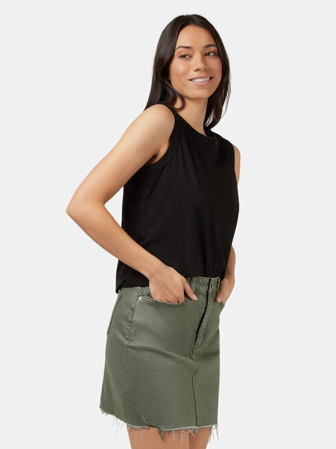 Essential Tank