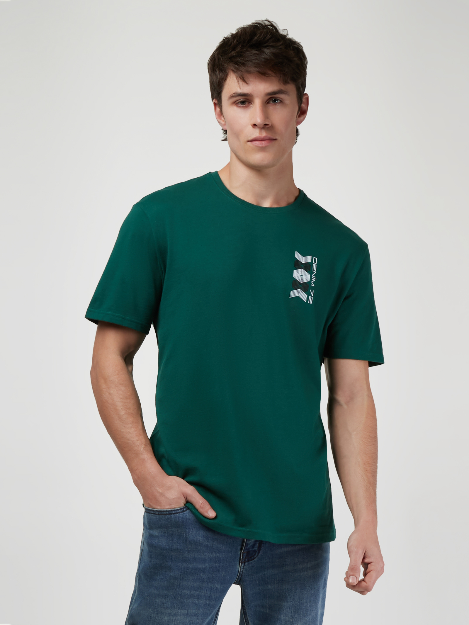 SS Derek Print Crew Tee
