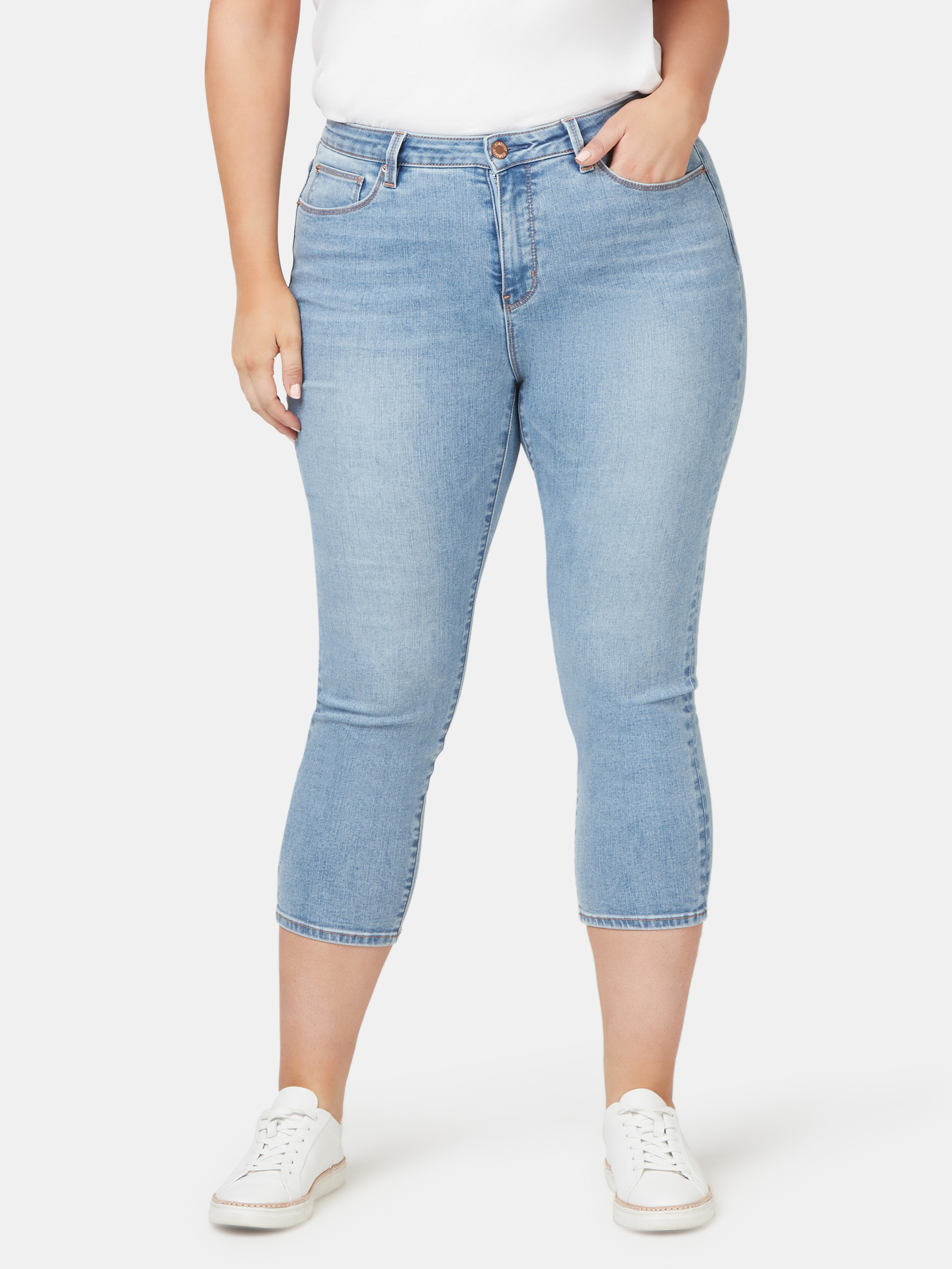 Kara Curve Embracer Skinny Capri