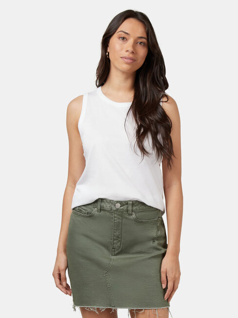 Essential Tank