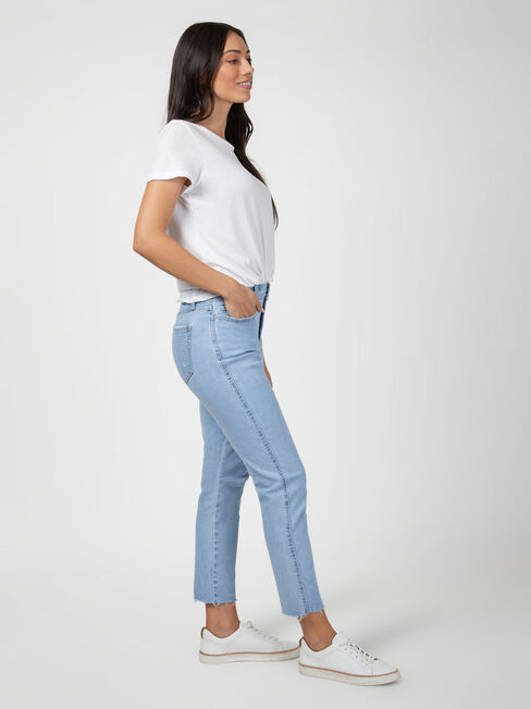 Izzy Mid Waisted Slim Crop Jeans