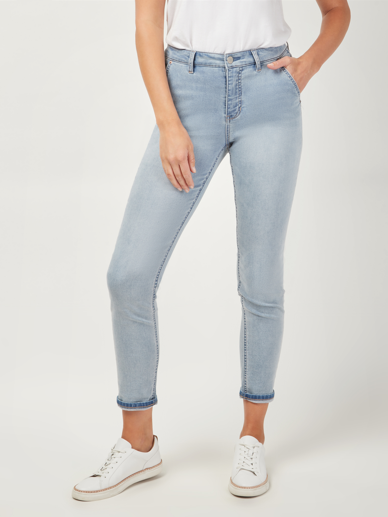 Louisa Slim Boyfriend Jeans