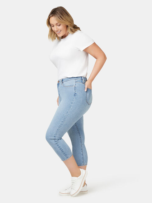 Kara Curve Embracer Skinny Capri