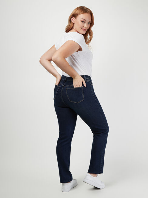 Curve Embracer Slim Straight Jeans