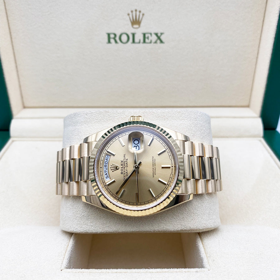 Rolex 1:1 Super Clone Day-Date 36mm Presidential 128238 Fluted Bezel Champagne Dial