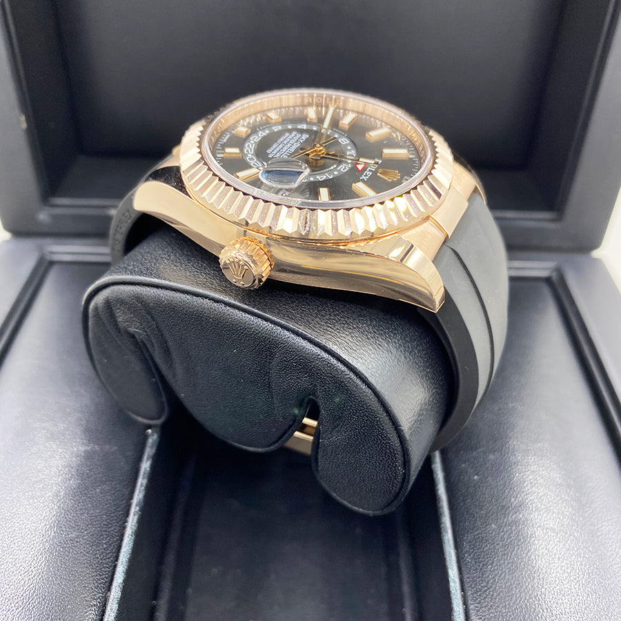 Rolex 1:1 Super Clone Sky-Dweller 42mm Oyster Flex 326235 Rhodium Dial