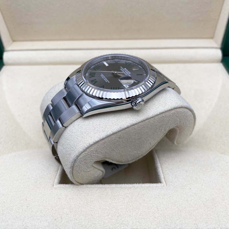 Rolex 1:1 Super Clone Datejust 41mm Slate Roman Numeral Dial Fluted Bezel 126334