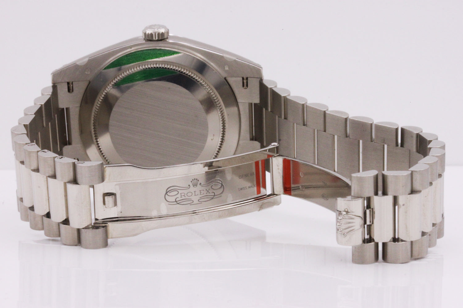 Rolex 1:1 Super Clone Day-Date 40 Presidential 228239 Fluted Bezel Olive Green Dial