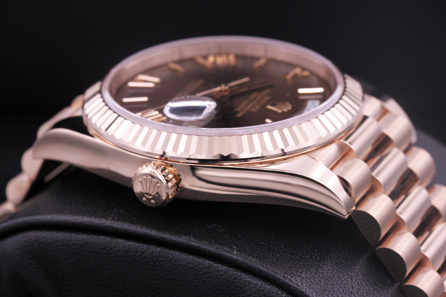 Rolex 1:1 Super Clone Day-Date 40 Presidential 228235 Fluted Bezel Chocolate Dial