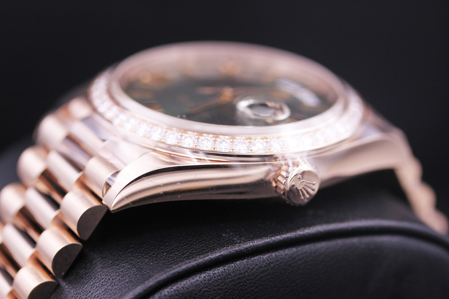 Rolex 1:1 Super Clone Day-Date 40 Presidential 228345 Diamond Bezel Olive Green Dial
