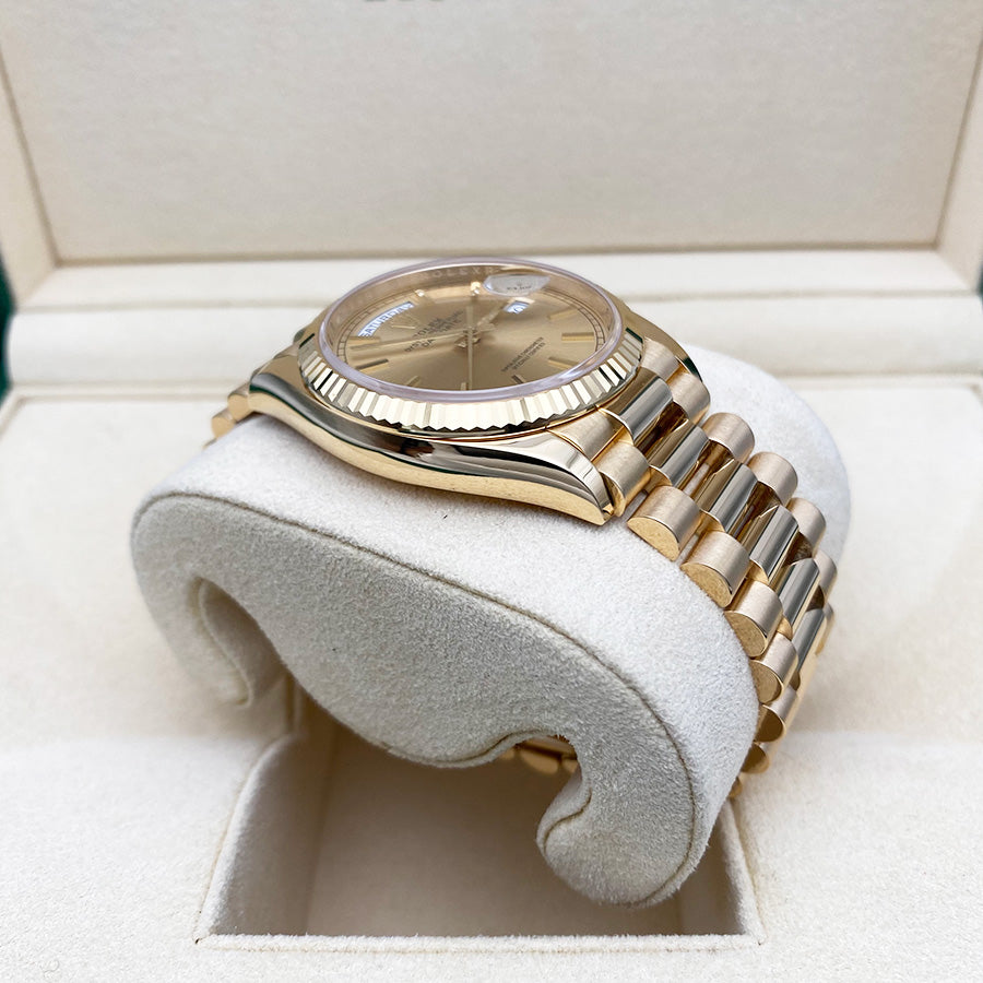 Rolex 1:1 Super Clone Day-Date 36mm Presidential 128238 Fluted Bezel Champagne Dial