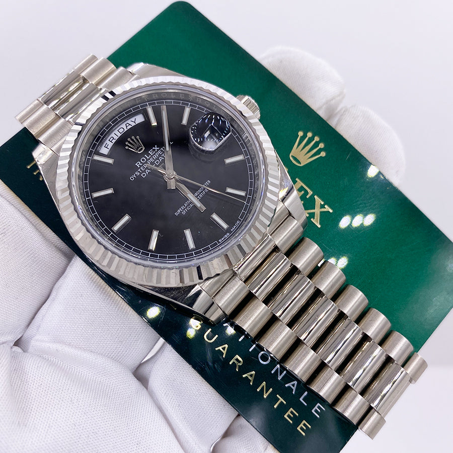 Rolex 1:1 Super Clone Day-Date 40 Presidential 228239 Fluted Bezel Black Dial