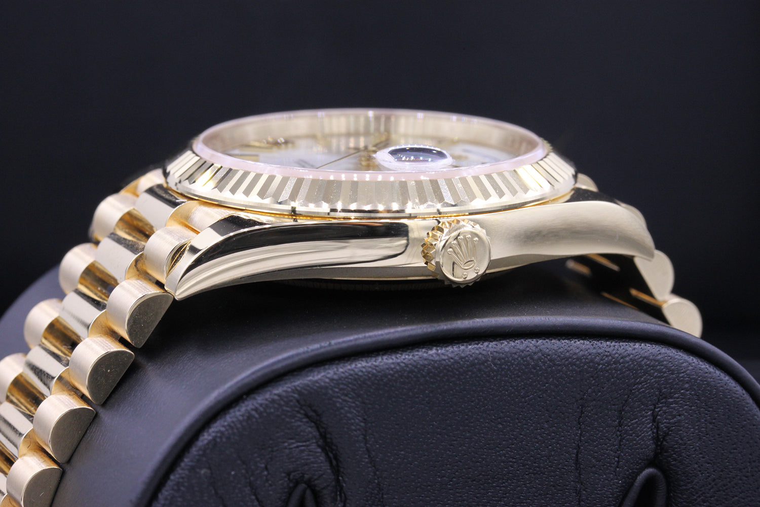 Rolex 1:1 Super Clone Day-Date 40 Presidential 228238 Fluted Bezel Silver Dial