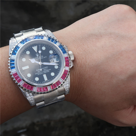 Rolex 1:1 Super Clone Submariner Silver Blue / Red Diamond 40mm